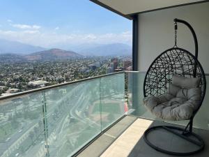 HOM I Lujoso y Comodo Depto 1D1B en Las Condes