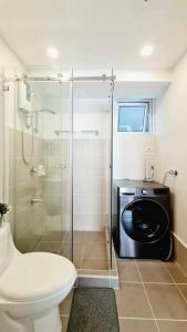 California Themed Condo in BGC