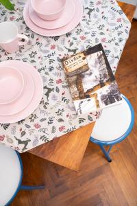 Cozy Old Town Studio