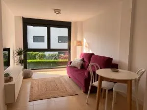 Acogedor apartamento con piscina y parking en Ramales - La Pared