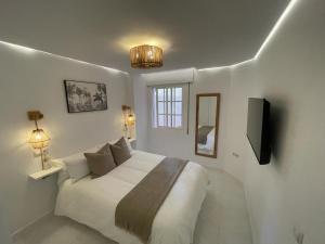 La Cala Beach Home
