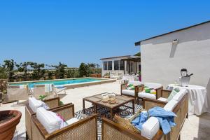 Villa Ardith by Villa Plus