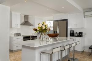 1 Victoria Road Unit 2