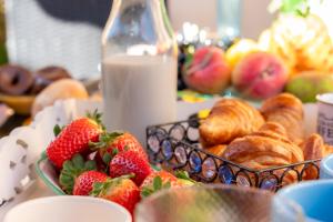 Club Salino Hideaway-Your Peaceful Retreat with Pool in Torrevieja