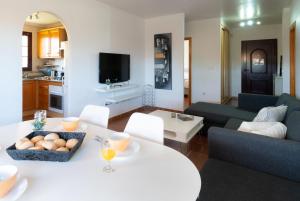 Club Salino Hideaway-Your Peaceful Retreat with Pool in Torrevieja