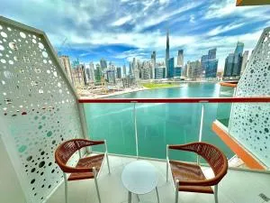 DUBAI CANAL VIEW AND BURJ KHALIFA VIEW Studio in Business Bay - Dubai