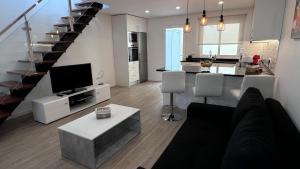 VCS House by Madeira Holiday