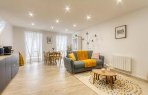 Le jardin des Hautes Presles Dame Jouanne City