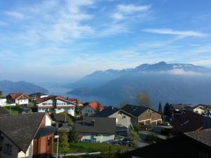 Elfe Apartments Studio for 2 adults, balcony with lake and mountain view