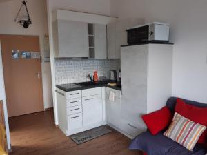 Elfe Apartments Studio for 2 adults, balcony with lake and mountain view