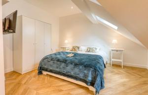 Duplex Napoleon City center Quiet