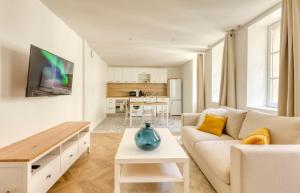 Appartements Duplex Napoleon City center Quiet : photos des chambres