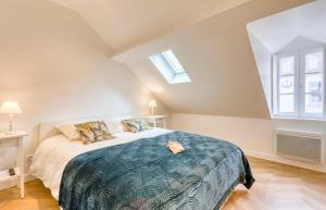 Duplex Napoleon City center Quiet