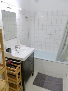Appartements VULCAIN 4, 14eme, Ile de Nantes, vue exceptionnelle avec parking : photos des chambres