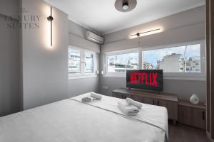Nephele Jacuzzi Suites, The Luxury Suites