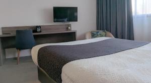 Hotels KYRIAD LYON EST - Genas Eurexpo : Chambre Familiale 1 Lit Double et 1 Lit Simple