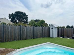 Maisons de vacances Chez Arnold - Maison a moins dun km de la plage : photos des chambres