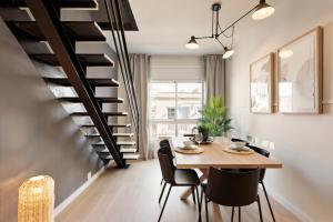 Duplex Apartment with Terrace (5 Adults) room in Apartments Sata Sagrada Familia Area