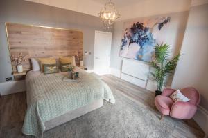 Stunning City Apartment in the Heart of Plymouth