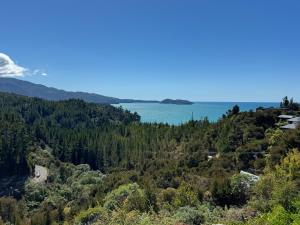 obrázek - Hilltop Heaven - Kaiteriteri Holiday Home