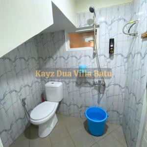 Kayz Dua Villa Batu Dengan Kolam Renang Pribadi