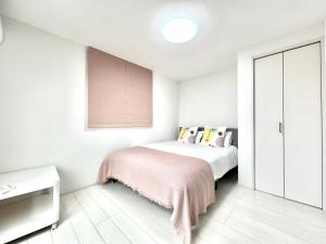 Shinjuku House-SJ0111