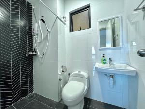 The Horizon Ipoh - 3BR Family Suite with Balcony - Dual Key Unit