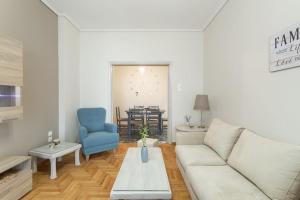 The HostMaster Urban Athenian Escape