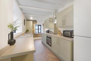 Unicorn House Hot Tub Near Barnard Castle