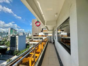 Spacious 1-Bedroom AppleOne Equicom Ayala