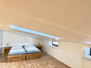 Double Room with Shared Bathroom room in Picobello Pension