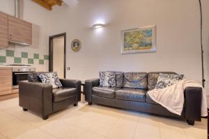 Charming Apartment Park - City center - for 5 guests - Brand New BathRoom