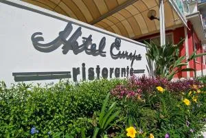 Hotel Europa - Рипатрансоне