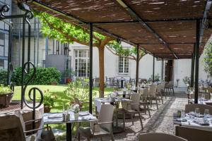 Hotels Hotel Cloitre Saint Louis Avignon : photos des chambres