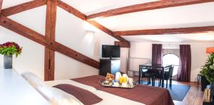 Hotels Hotel Cloitre Saint Louis Avignon : photos des chambres