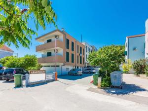 New! Apartment Aenona 200m from the beach, Nin