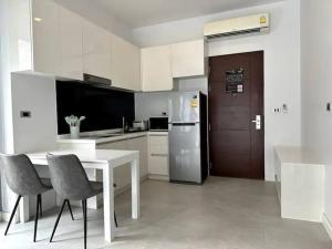 Utopia - the best condo project at Naiharn