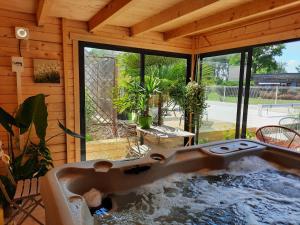 Maisons de vacances Ferme des Poulardieres : photos des chambres