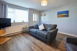 Host & Stay - Station View