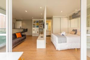 Easy Star - Lindo Studio CVaga ao lado do Morumbi Shopping - EC01I