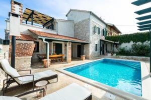 Villa MiA