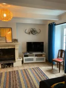 Maison proche des plages -grand jardin - Primelin