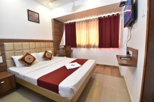 Hotel Krishna Leela kamothe