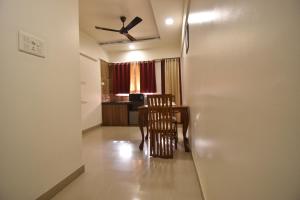 Hotel Krishna Leela kamothe