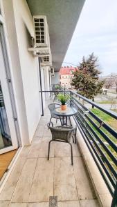 KYD VILA - Studiouri si Apartamente la 100m de Plaja Debarcader