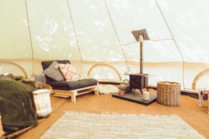 Cuddfan Bach (The Little Hideaway) at Camp Plas