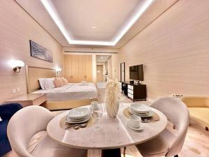 Luxury Studio in High Floor Full Sea View in The Palm Tower Plam Jumeirah