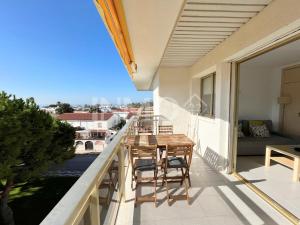 Apartamento frente al mar en La Llosa Edif Olimpic 103A - INMO22