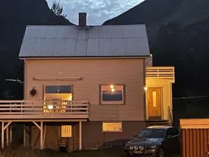 Smedvikhuset - Kvalnes