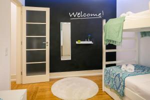 Spacious 2-Bed Apartment with Interior Terrace near Marquês de Pombal, Lisbon - TTL300